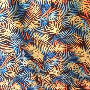 Sz L LulaRue clasic tee